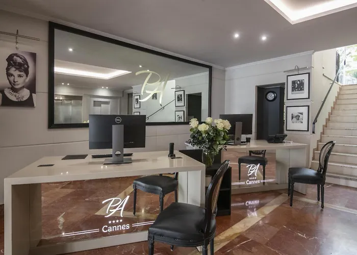 Best Western Premier Le Patio Des Artistes Wellness Jacuzzi Cannes